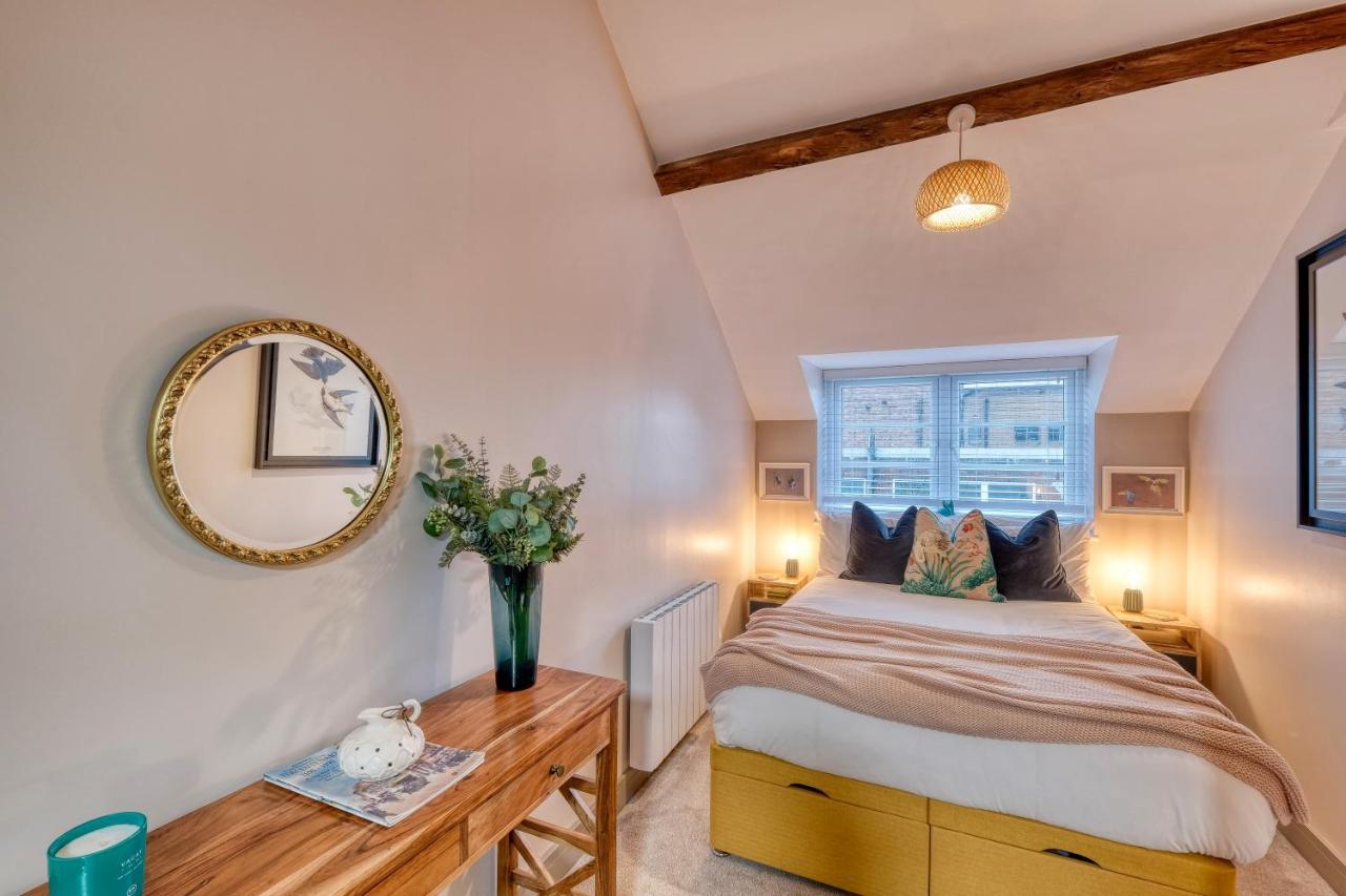 The Station Loft City Centre 1-Bed Apartment Worcester Exterior photo